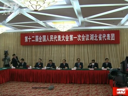 人民日報記者關(guān)注“中三角”建設(shè)