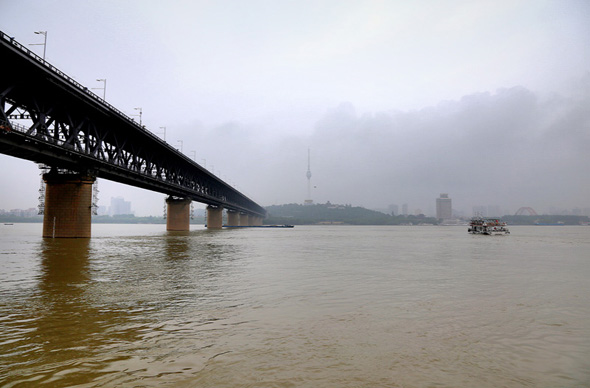 F(xin)׳վc(din) L(zhng)hվˮλO(sh)0.42
÷꼾ڶ(chng)߀δh(yun)(chng)sh278r(sh)L(zhng)hվˮλ_(d)24.58x25O(sh)ˮλֻ0.42ס?y)?j)ʡѴָ]Ϣ2510r(sh)ˮТվˮλ0.02ԓʡѴԁ(li)׳վc(din)Ԕ(x) 