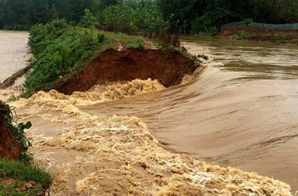 (yng)¿hһ۬F(xin)30L(zhng) f(wn)ܺˮ{
 62728(yng)¿hս󵽱ֲ(do)ɽ鱩l(f)Ӻ(k)ˮλ͝qꌧ(do)ԓh۸۵磬l(f)30׵ĝf(wn)ֱܵˮ{oD(zhun)Ԕ(x) 