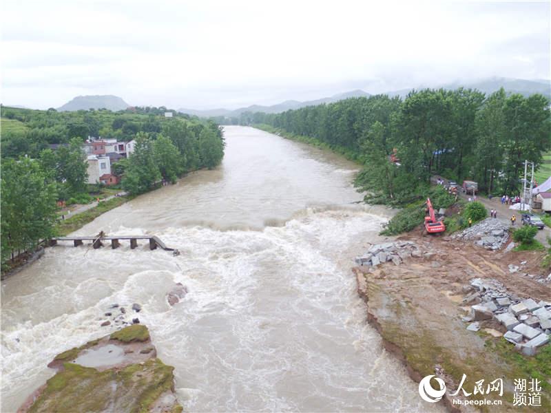 İ׹(zhn)ҺӶε̉侯֧ͨ(du)͙C(j)еڒʯo(h)¡