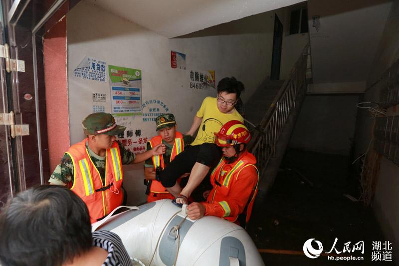 hС^(q)(ni)(yn) ٱȳЋ냺