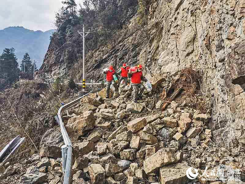 Q9늹ꠡ鲻҂ɢ6