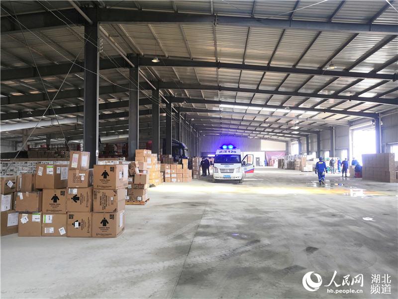 ؾٛY(lin)ϑ(yng)}(ni)־Ըæµ z