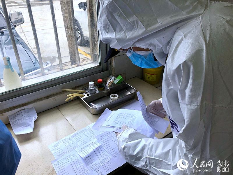 ܊_չвW(xu){(dio)顣Wǻ z