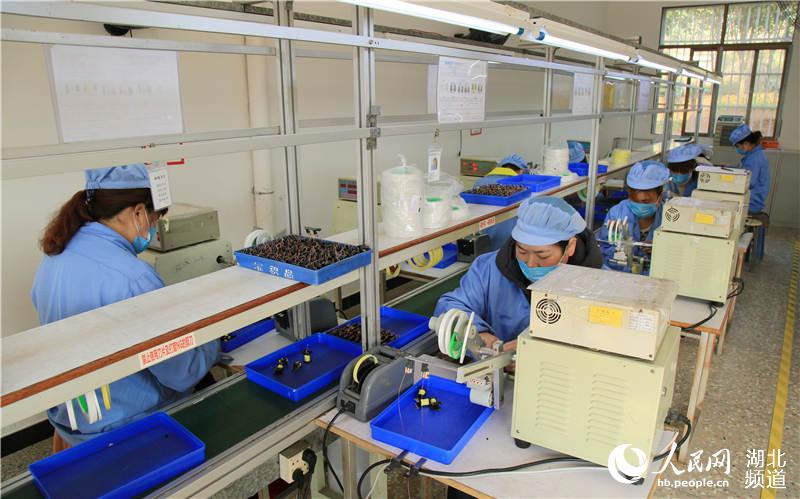 sӹ˾MˮI(y)ܽ܊ z