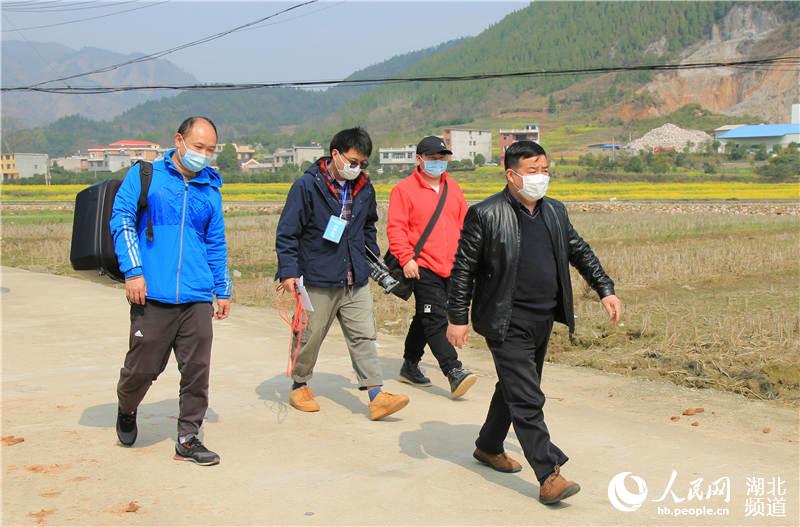 ͨɽýӛڴ(zhn)g^L z