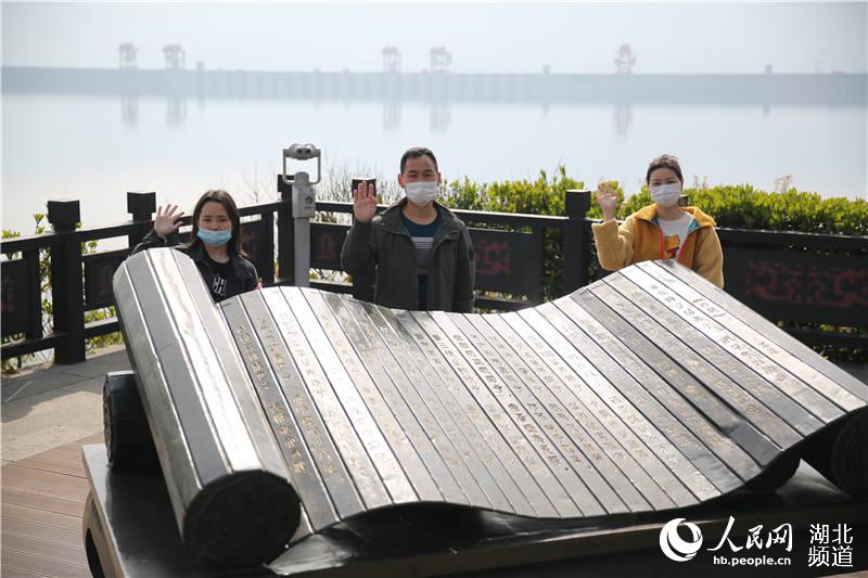 �������w����ԭ���ﾰ�^(q��)�_�@ӭ�͡�15��