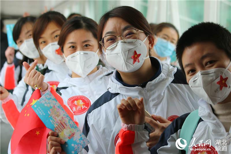 7000֧Ԯt(y)꠆Tշ̡żtϼ z