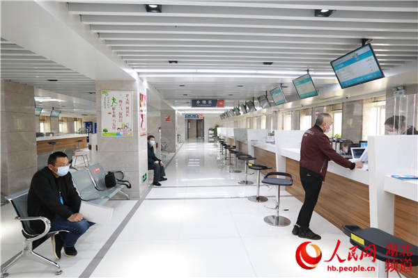 ɽ^(q)ֹ̽O(sh)_šzӰФM