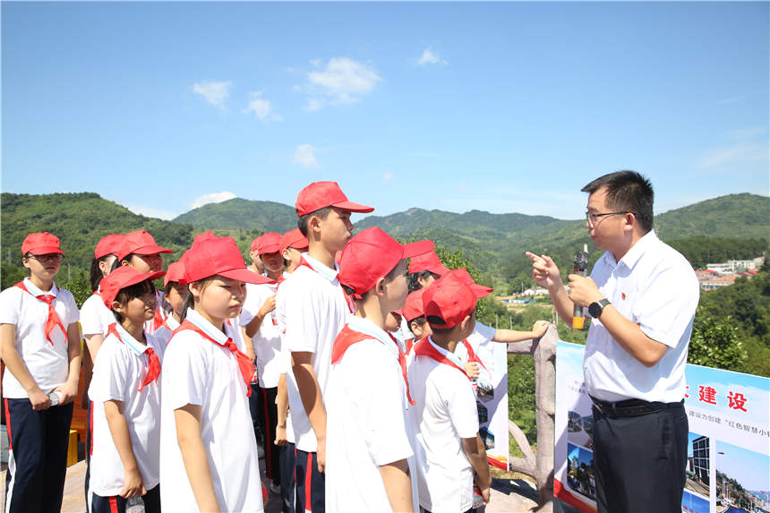 Ƥl(xing)hί(sh)ӛRӂBl(xing)a(chn)I(y)l(f)չ?ci)z