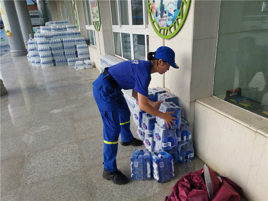 鄂豫同舟 湖北襄陽藍(lán)天救援隊(duì)馳援河南新鄉(xiāng)【2】