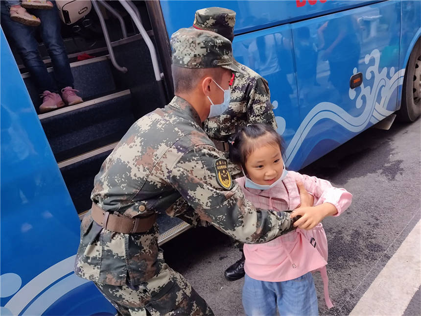 侯ʮ֧(du)ٱȺM(jn)D(zhun)