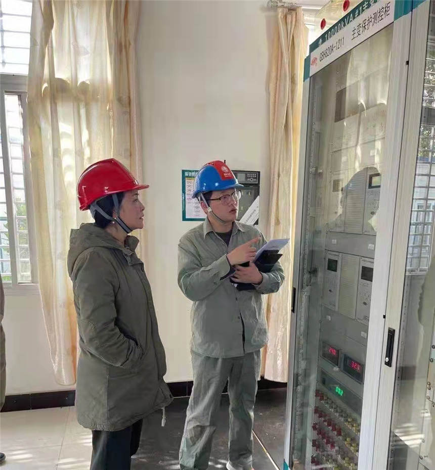 荊州區(qū)公司紀(jì)委到八嶺變電站督導(dǎo)安全工作