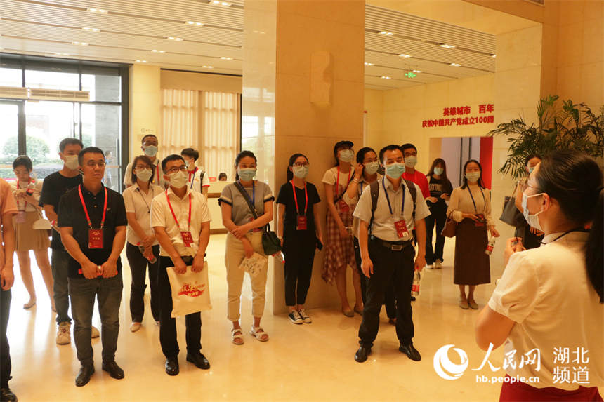 ȫ(gu)hʷ֪R(sh)(jng)ِxօ^tW(wng) ɔz