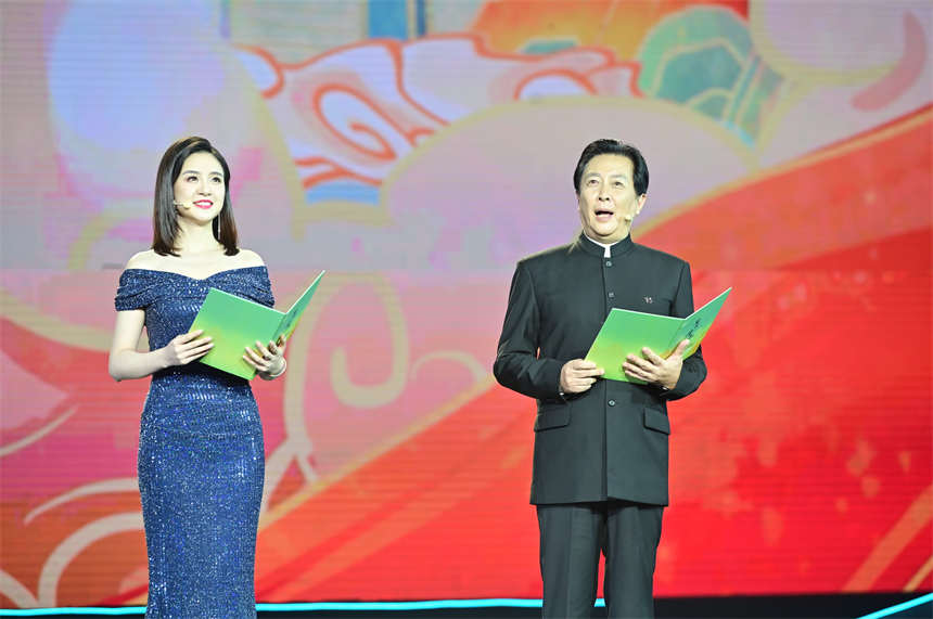 第十二屆中國(guó)長(zhǎng)江三峽國(guó)際旅游節(jié)在湖北宜昌開幕【4】