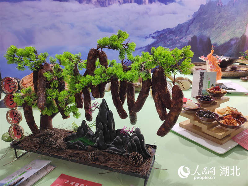 楚菜美食博覽會演繹饕餮盛宴。人民網(wǎng) 郭婷婷攝