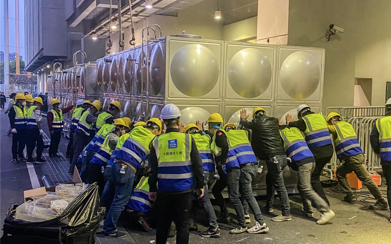 上海國(guó)家會(huì)展中心方艙醫(yī)院施工現(xiàn)場(chǎng)