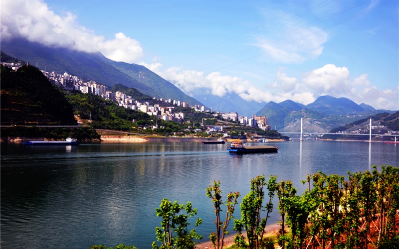 湖北巴東：山城如詩(shī)如畫