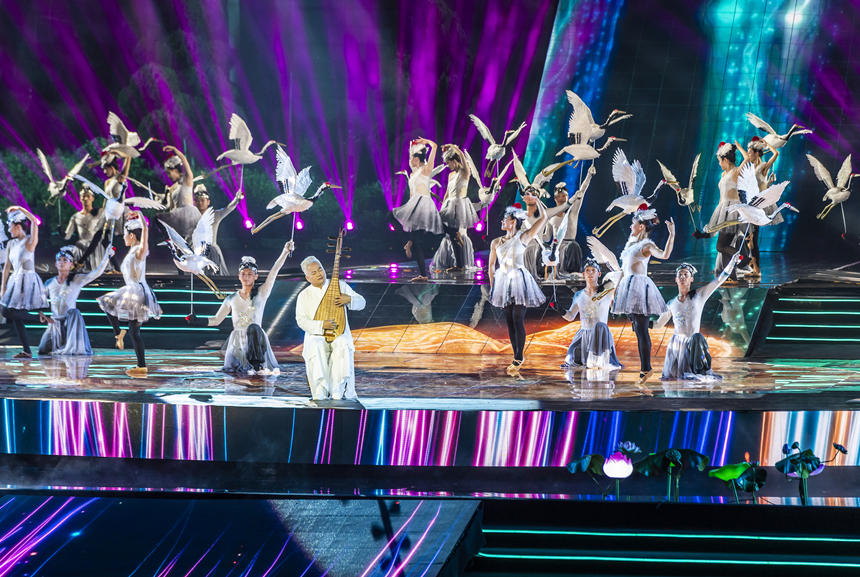 2022��ԭ��������Ļ���(ji��)�_Ļʽ����ԭ���������ں���ʡ�˲������w�h�e��������ԣ�z