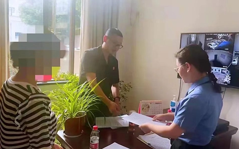 湖北隨州檢法協(xié)作向家庭暴力說“不”。