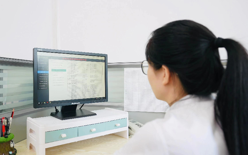 智能化風(fēng)險(xiǎn)預(yù)警防控平臺(tái)。馬遙遙攝