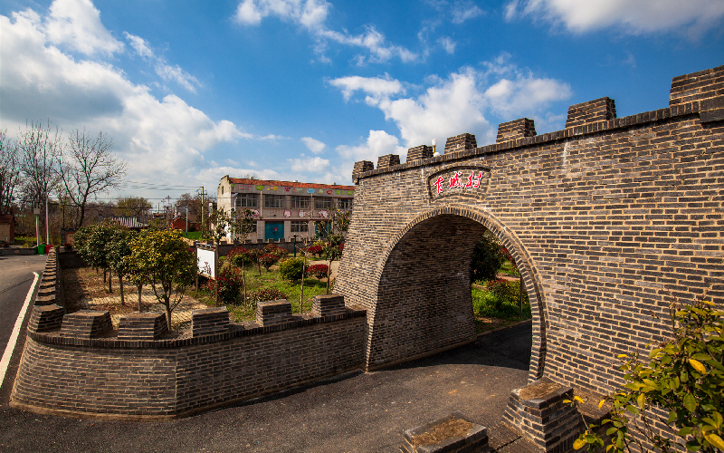 雙溝鎮(zhèn)古城營村。