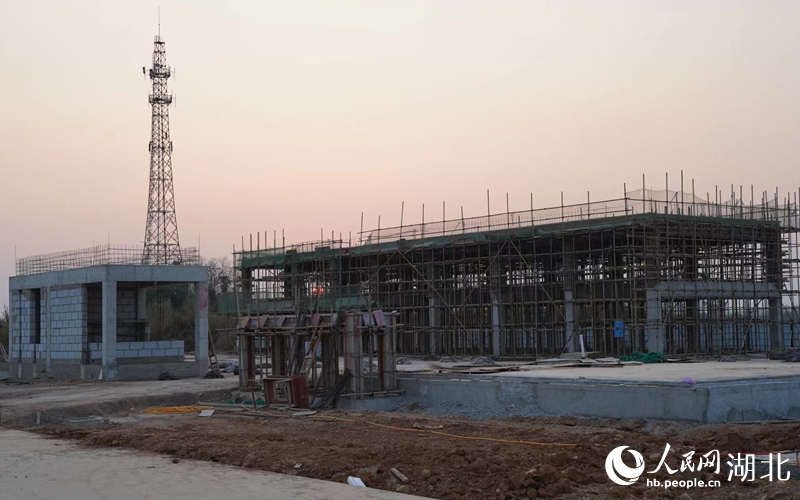 垃圾中轉(zhuǎn)站項目施工現(xiàn)場。人民網(wǎng) 金雨蒙攝