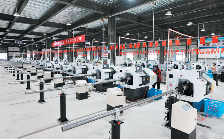 湖北玉暖銅業(yè)生產(chǎn)線。