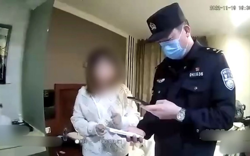 江漢分局民警找到熊女士。