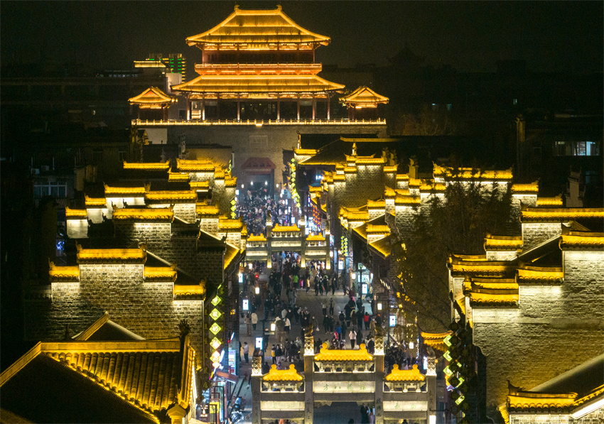 湖北襄陽:古城北街“煙火氣”