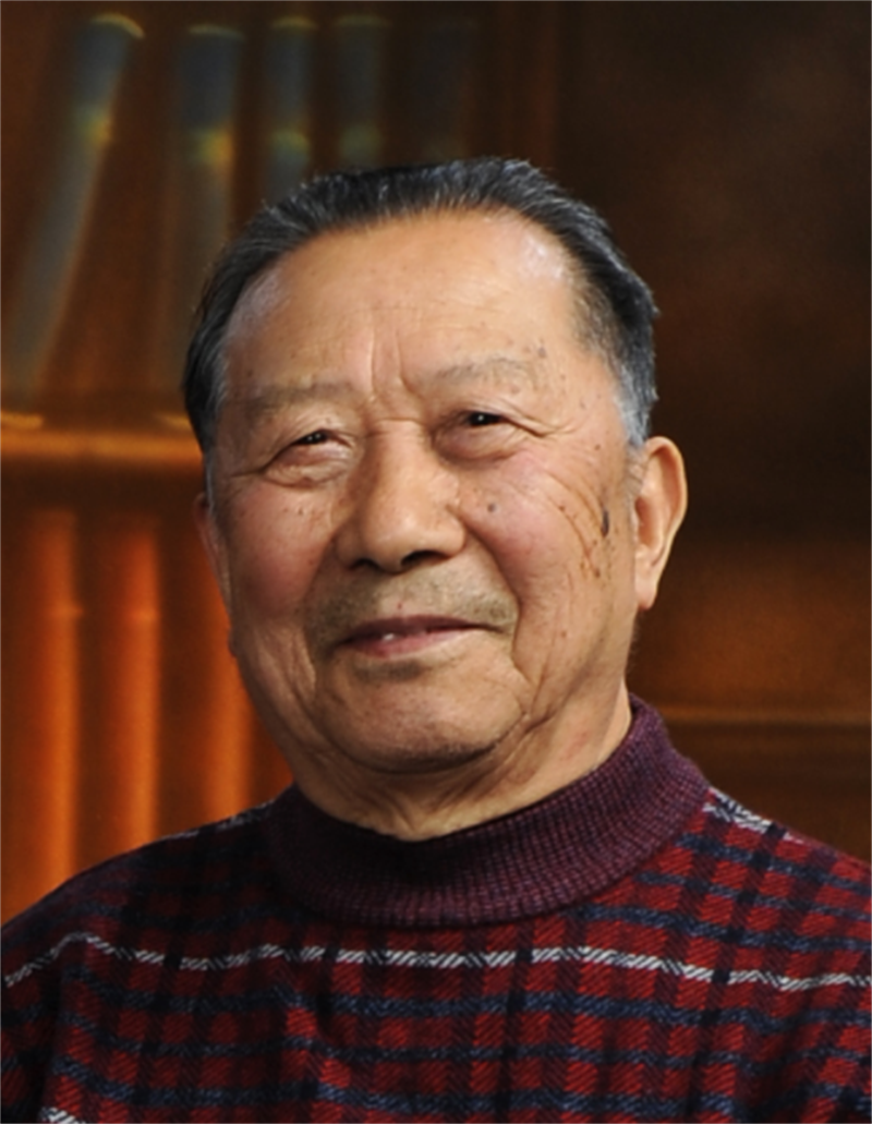 秦禮同志生前照片。