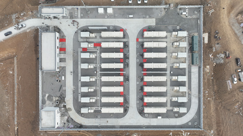 湖北荊門新港儲能電站現(xiàn)場圖。吳雅薇攝