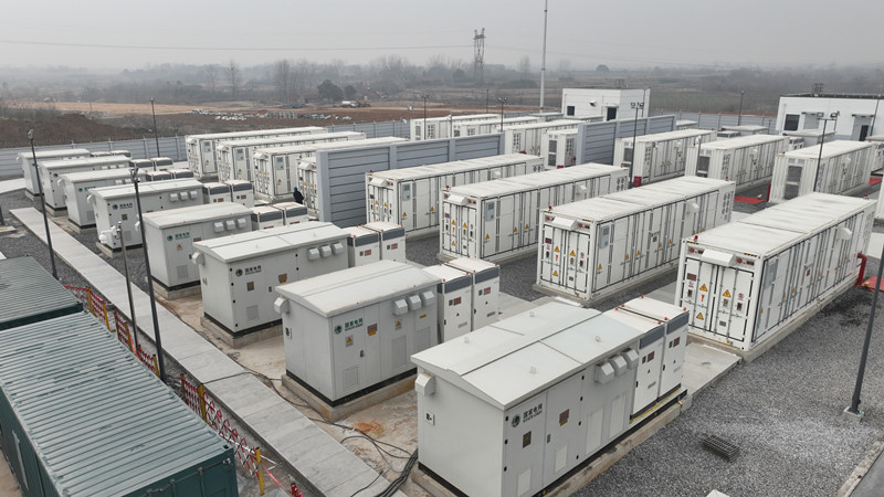 湖北荊門新港儲能電站現(xiàn)場圖。吳雅薇攝