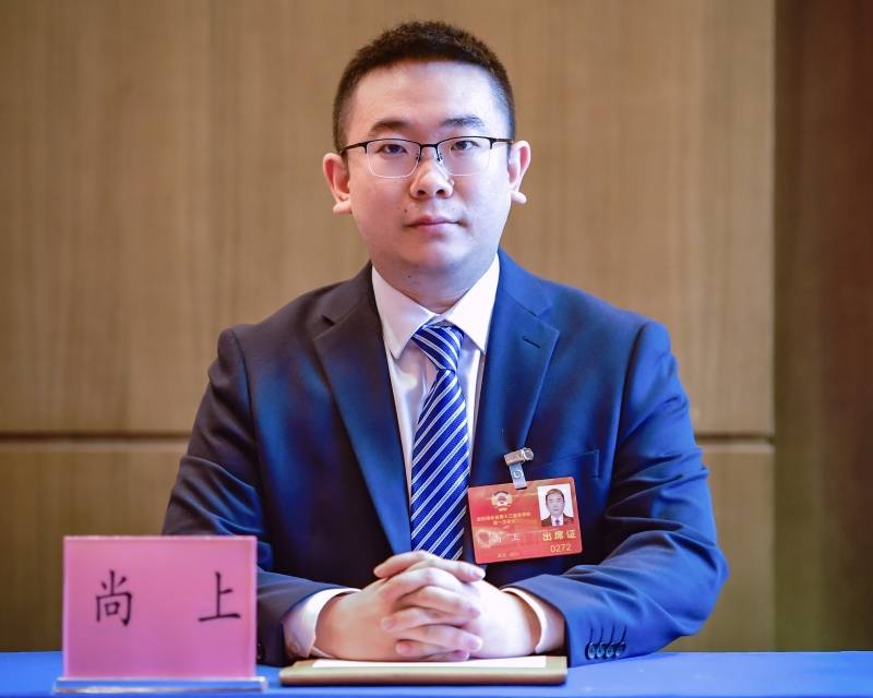 湖北省政協(xié)委員、科大訊飛華中公司副總經(jīng)理尚上。受訪者供圖