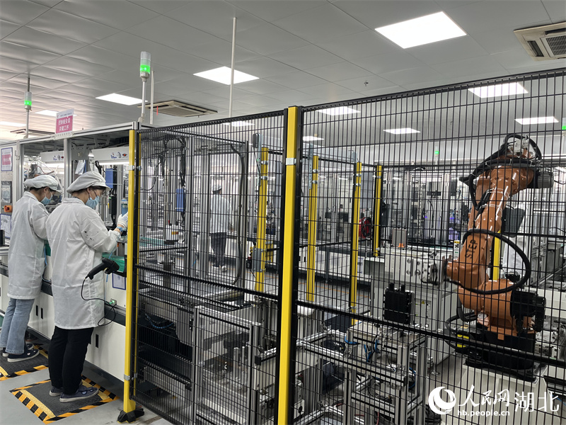 PTC加熱器的生產(chǎn)車間。人民網(wǎng) 張雋攝