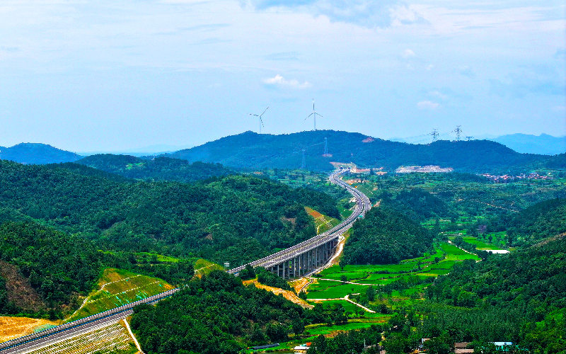 湖北2條高速同日通車 武漢都市圈再添通道
