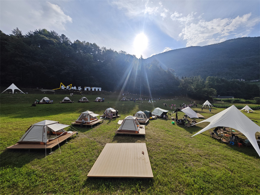 湖北秭歸：“生態(tài)+業(yè)態(tài)”打造納涼避暑強(qiáng)磁場(chǎng)