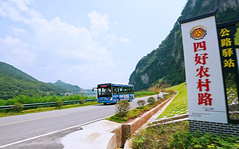 新建、改建的城鄉(xiāng)道路。程思攝