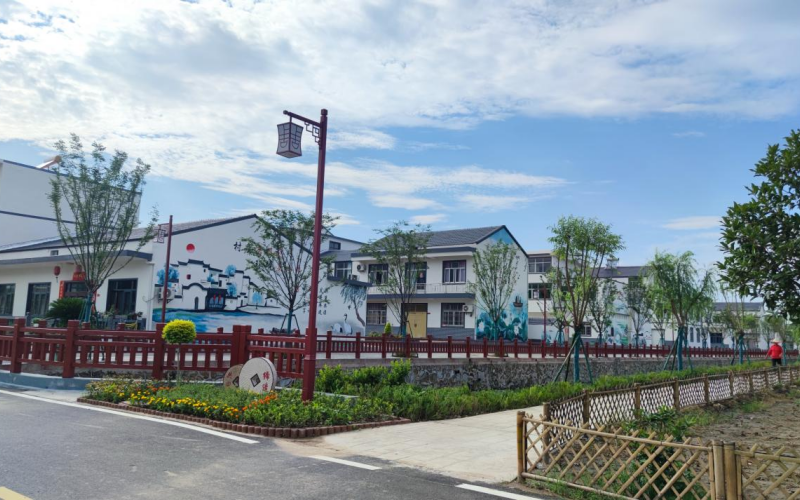 黃梅縣小池鎮(zhèn)朱樓村共同締造問(wèn)需于民。石勛攝