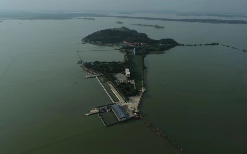 梁子湖全貌。鄂軒攝