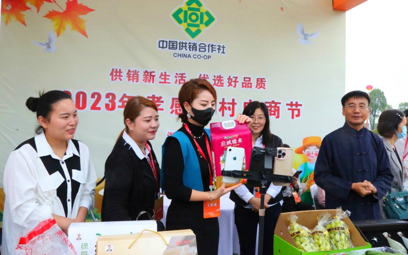 湖北孝感舉辦“兩展兩節(jié)” 活動(dòng)。