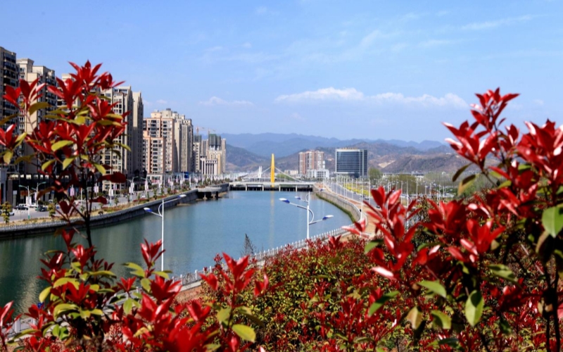 天河流域山清水秀。黃江平攝