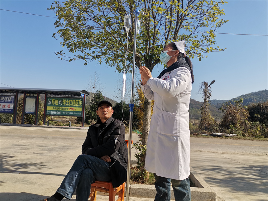 湖北咸安:130個村衛(wèi)生室守護村民健康