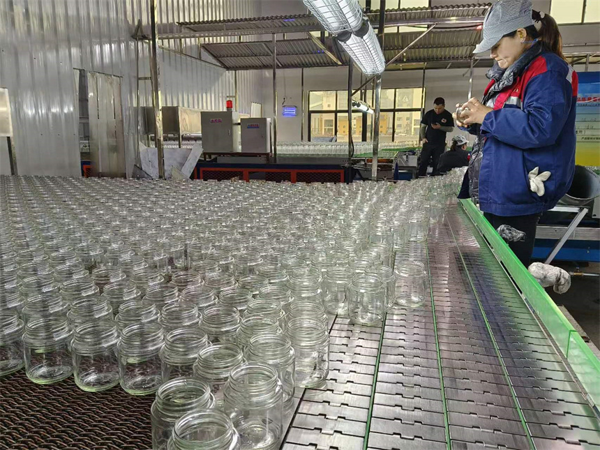 湖北武穴奏響龍年高昂奮進“開場曲”