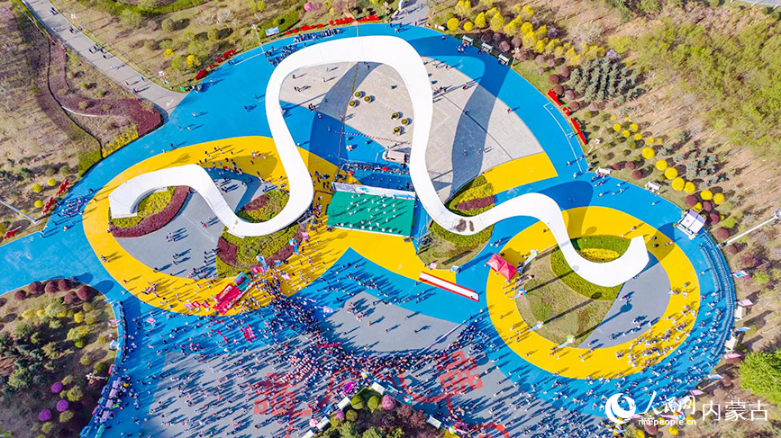 航拍活動(dòng)現(xiàn)場(chǎng)。樂炎攝