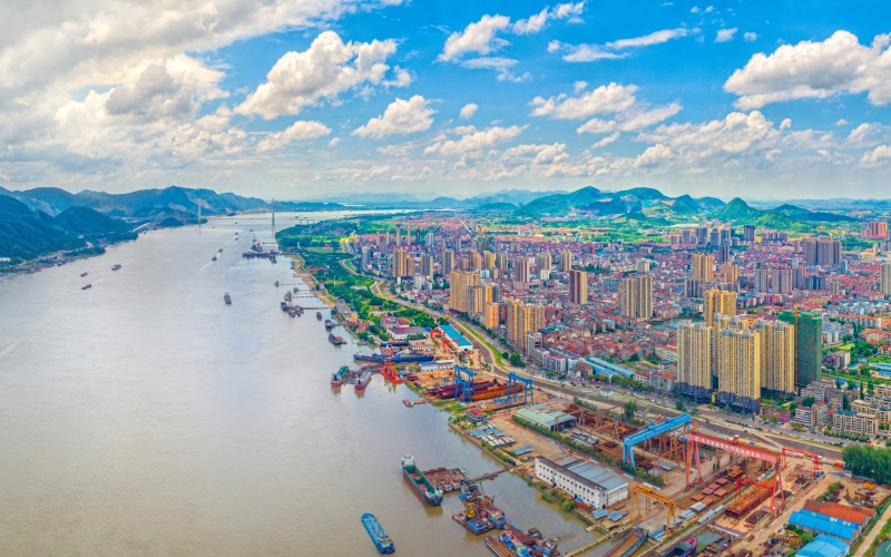 武穴市重塑記憶中的“九街十八巷”。