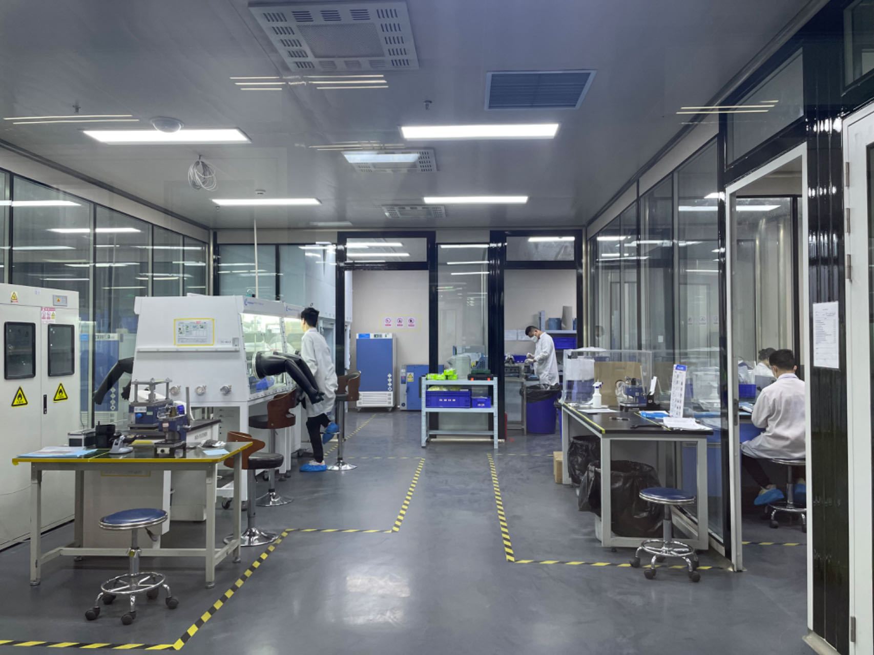 融通高科實(shí)驗(yàn)室。人民網(wǎng)記者 周恬攝