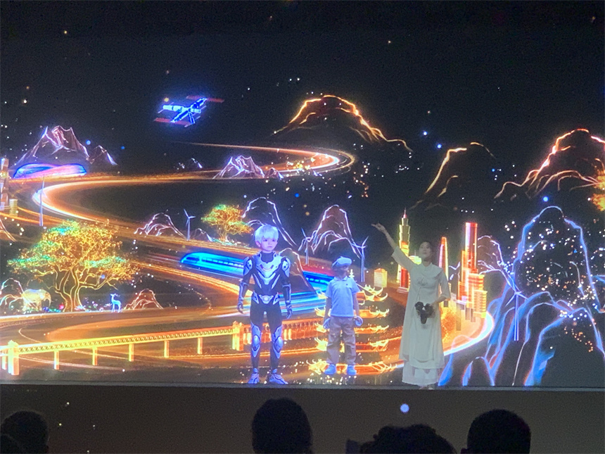 和白澤一起體驗奇幻旅程。鄧雅欣攝