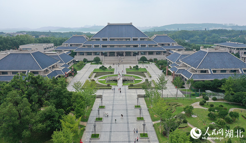航拍湖北省博物館。人民網(wǎng)記者 王郭驥攝