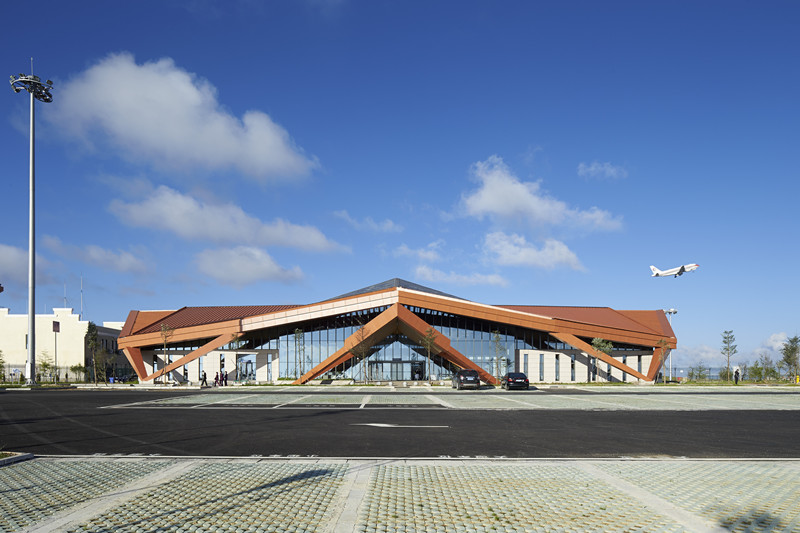 神農(nóng)架機(jī)場。 神農(nóng)架機(jī)場供圖